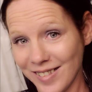 Meet your Posher, Dena